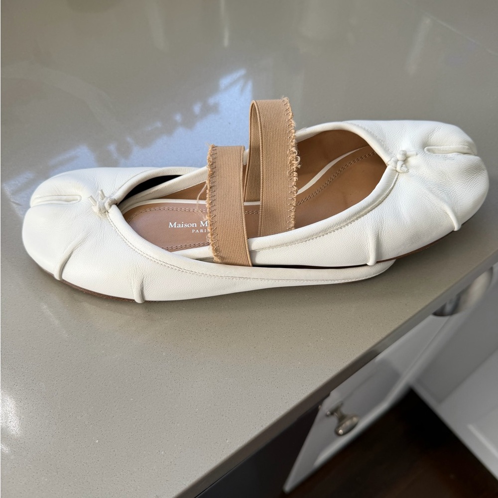 Maison Martin Margiela White Leather Tabi Flat with Tan Elastic Strap